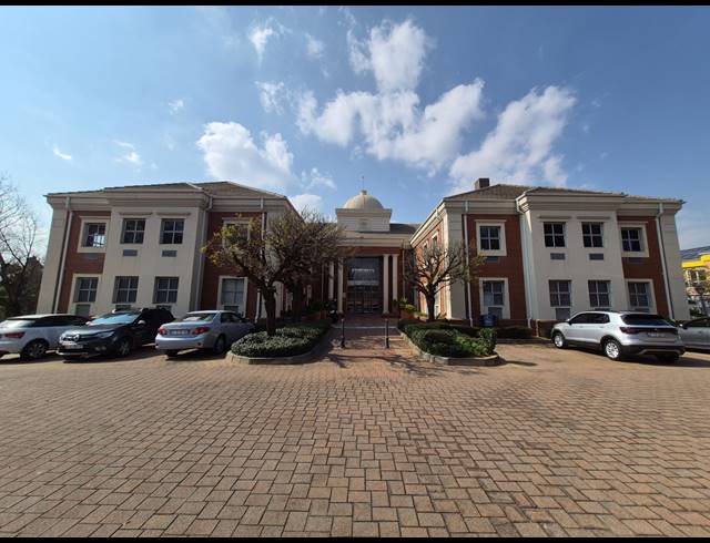 235M² OFFICE TO LET IN MORNINGSIDE